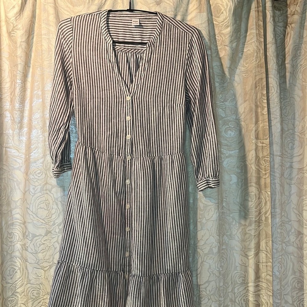 Old Navy pinstripe dress size XS